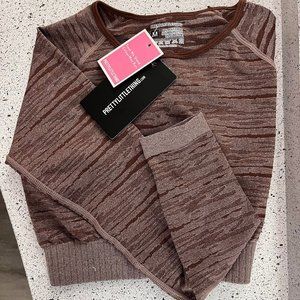 PLT x Sunisa Lee Activewear - Chocolate Space Dye Seamless Long Sleeve Crop Top